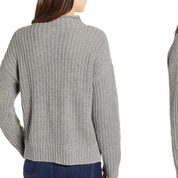 Madewell Mock Neck Side-Button Pullover Medium - Picture 2 of 7